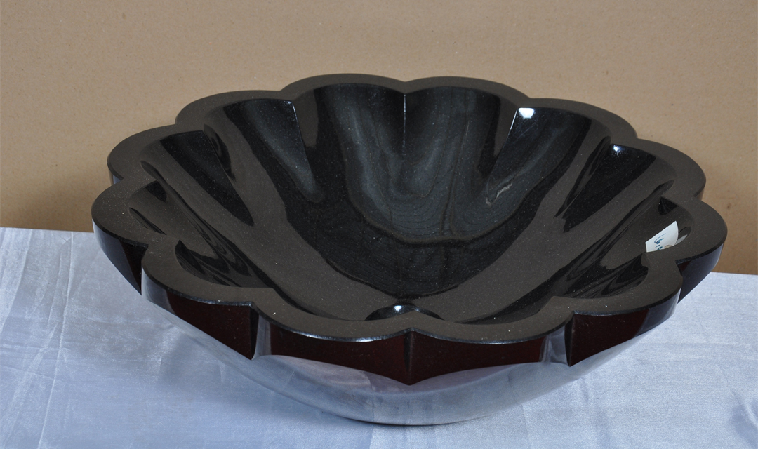 Black Granite Flower Washbasin