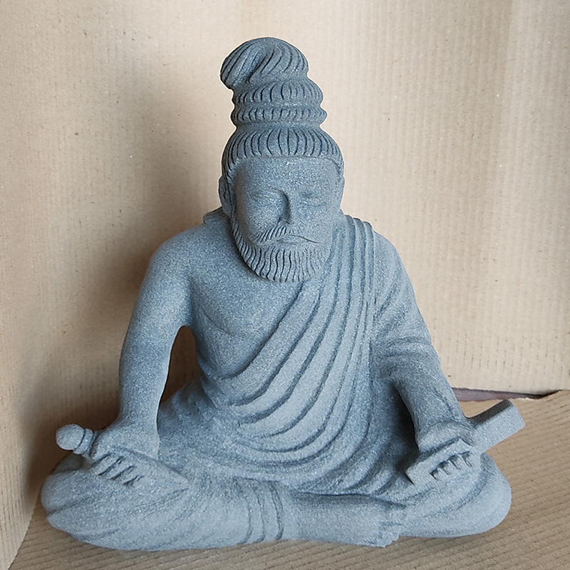 Thiruvalluvar Statue